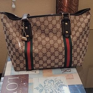 Gucci tote